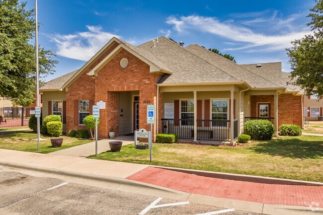 Leasing Office - Arbor Oaks