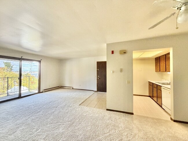 Photo - 1810 Greenway Cross Unidad 8