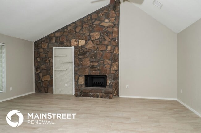 Photo - 11235 Davis Ct