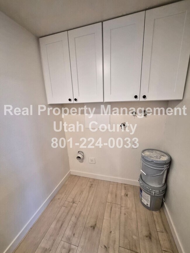 Photo - 1146 W 100 N Unit #6