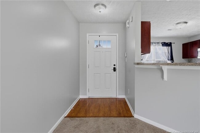 Photo - 142 Collinwood Dr