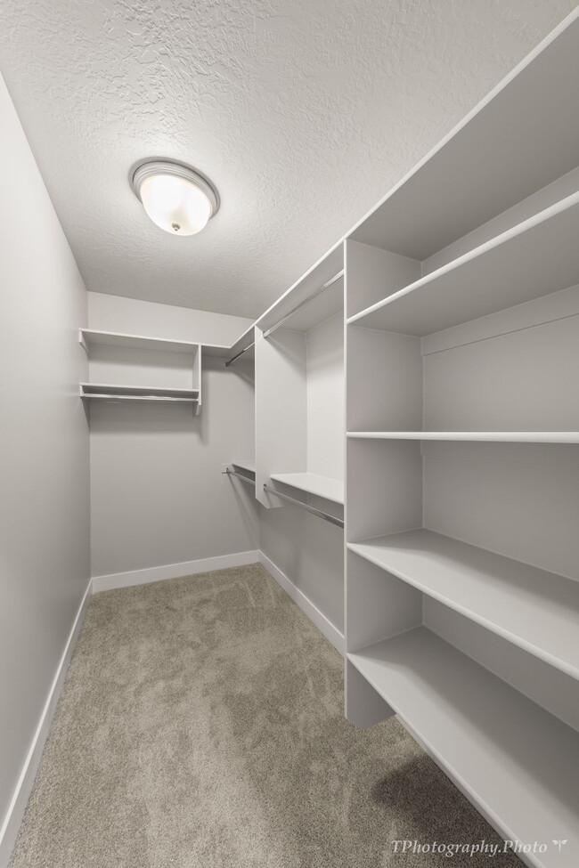 "Charming 3-Bedroom Townhouse with 2.5 Bat... - "Charming 3-Bedroom Townhouse with 2.5 Bat... Unidad 9