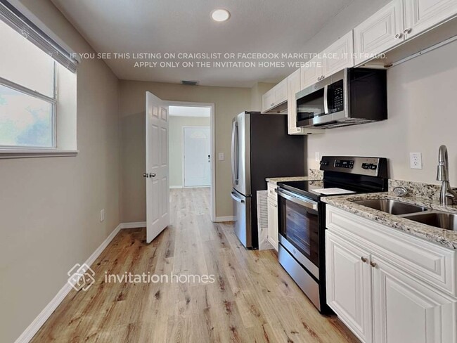 Photo - 2545 17th Ave S