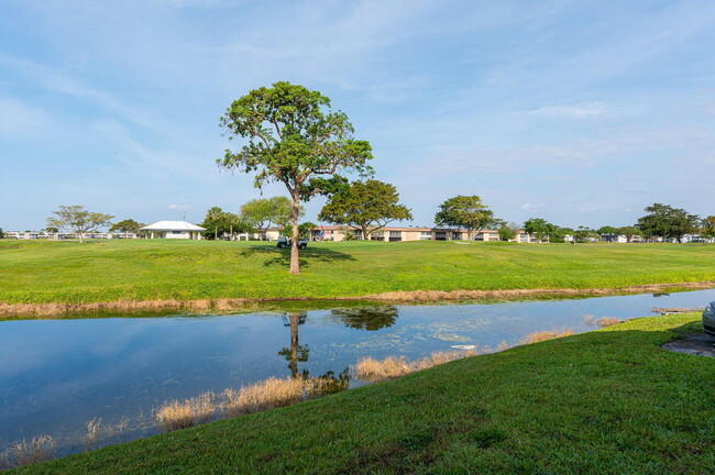 Photo - 190 Burgandy Way Condominio Unidad D