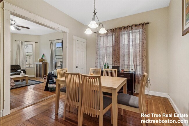 Photo - 24 Weld Hill St Unit 2