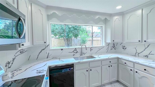 Building Photo - 7403 Breccia Dr Rental