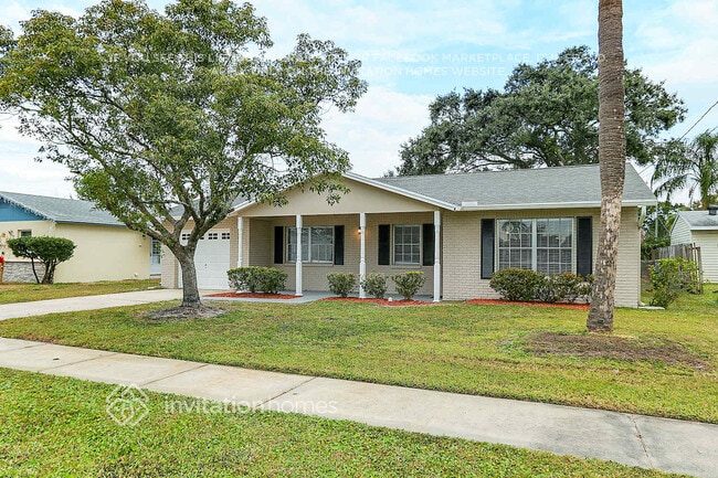 Photo - 8409 Millwood Dr