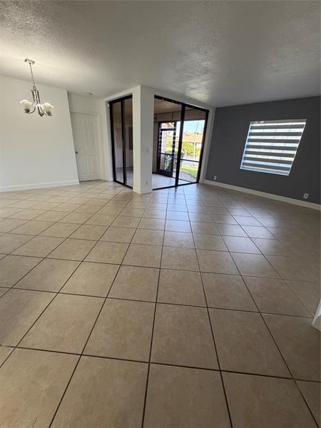 Photo - 10631 NW 14th St Unidad 210