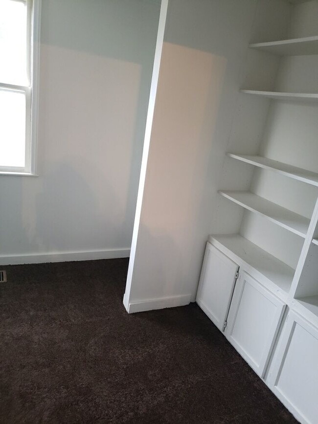 Photo - 1426 W Euclid Ave