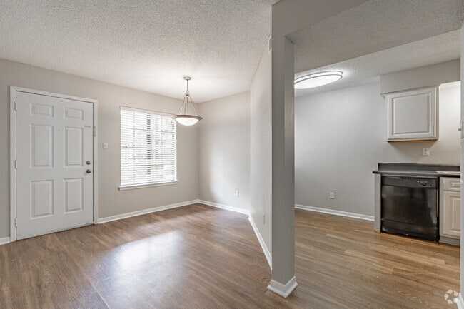 Chickasaw 2BR, 2BA - 1,189SF