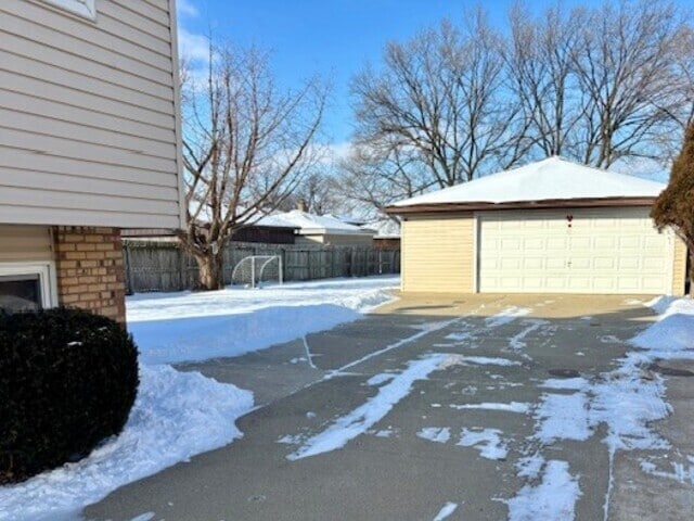 Photo - 7642 W 92nd Pl