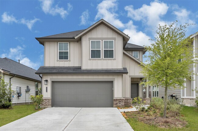 Building Photo - 7218 Clearwater Cv Dr