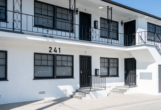 Building Photo - 241 Bonito Avenue Rental