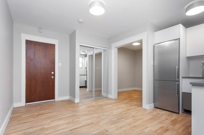 50 Gloucester St Unit 311