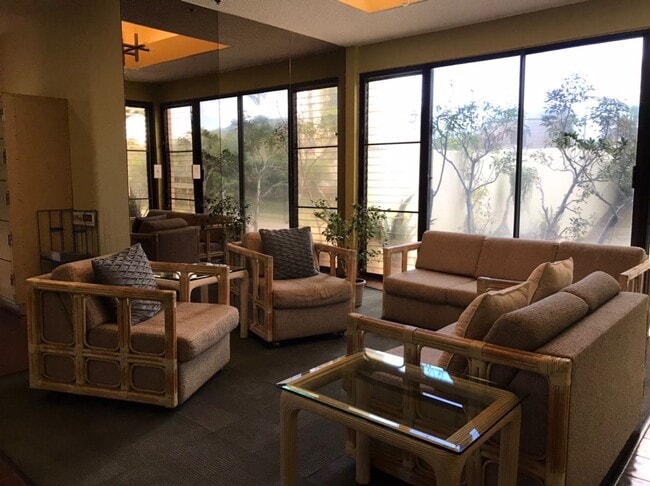 Photo - Horizon View Tower 2/2/1 Unit 24C