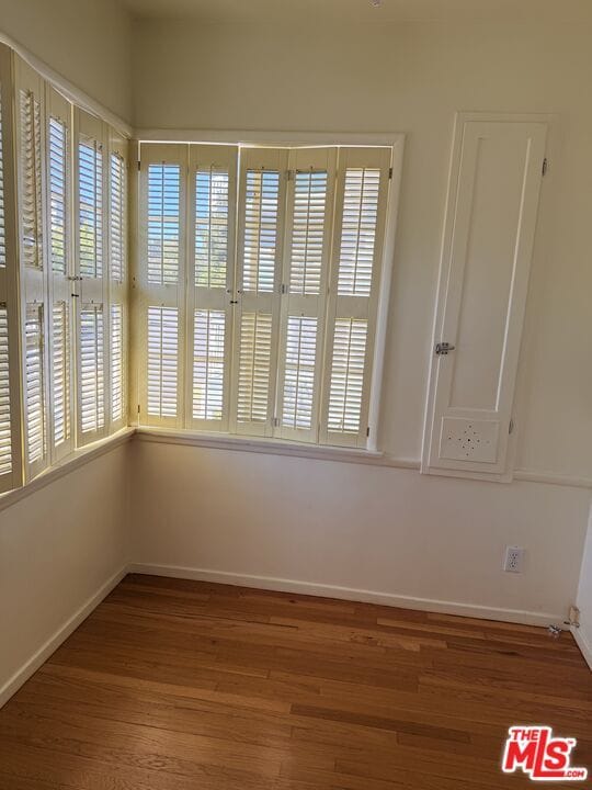 1314-1314 Devon Ave Unit 1314