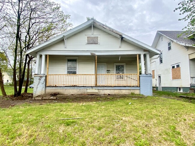 Building Photo - 501 N Bowman Ave Rental