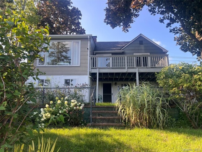 Photo - 1375 W Main St