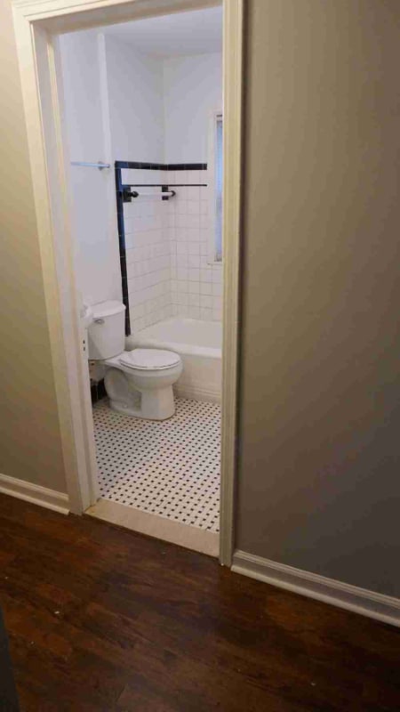 Photo - 15430 Norborne Ave