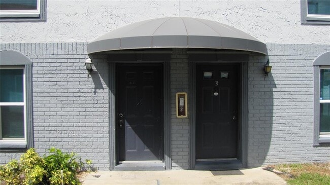 Building Photo - 5122 E Temple Heights Rd