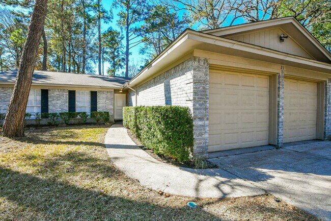 Photo - 21 Pineash Ct