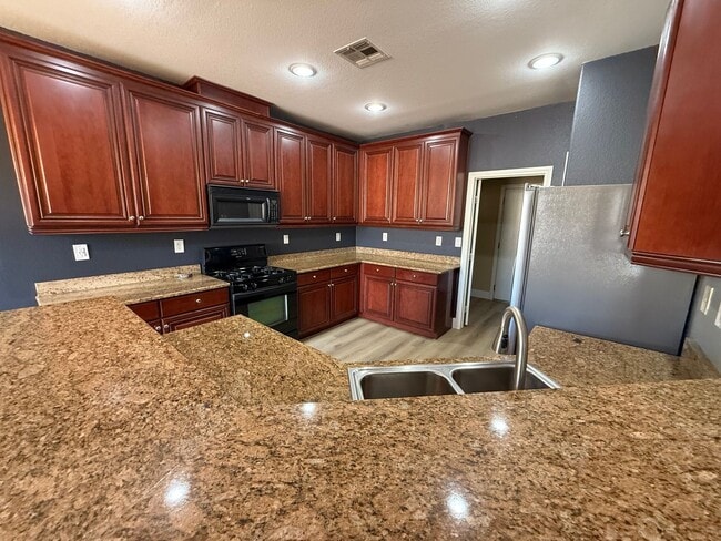 Photo - Beautiful 3BED/2BATH  2-Story Townhome in ...