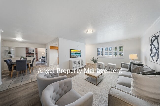 Photo - 8614 Tam O'Shanter Dr