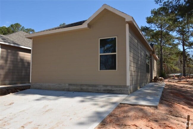 Building Photo - 9650 Warm Spring Rental