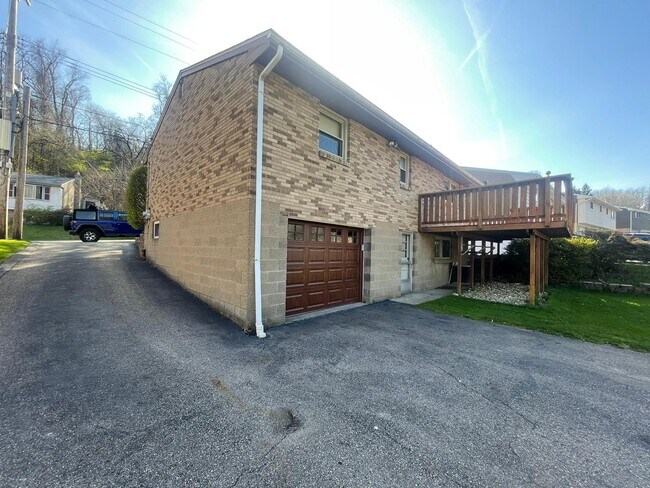 Photo - 68 Lilmont Dr