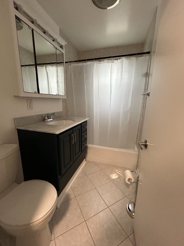 Photo - 5520 Halwis St