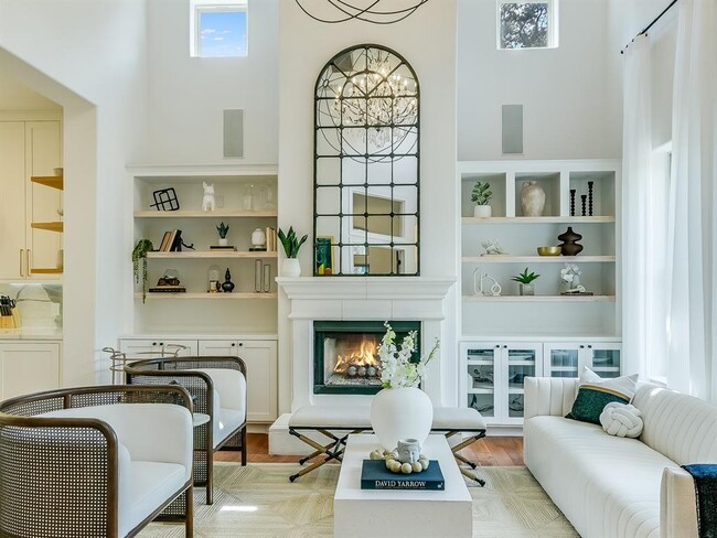 Photo - 809 Kinney Ave