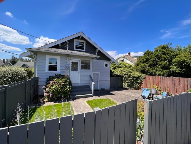 Photo - 200 Wells Ave N Unit Studio