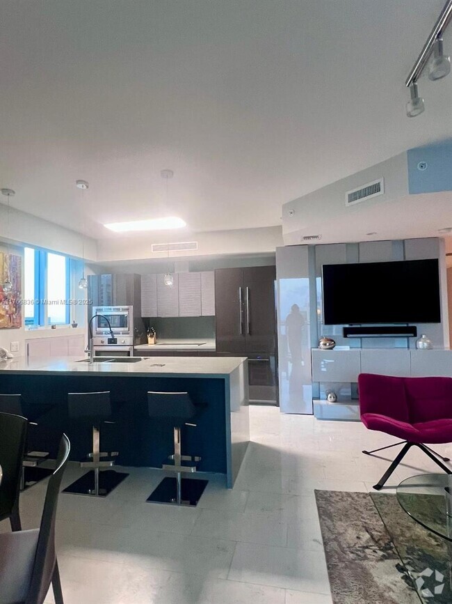 Building Photo - 1080 Brickell Ave Rental