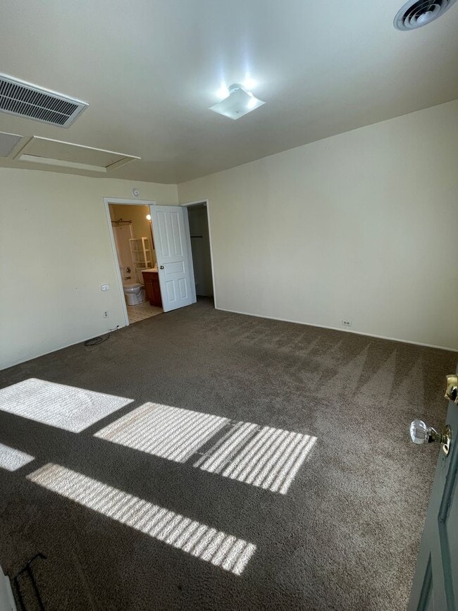 Photo - 516 N Adams St Unit 516 N. Adams St #2