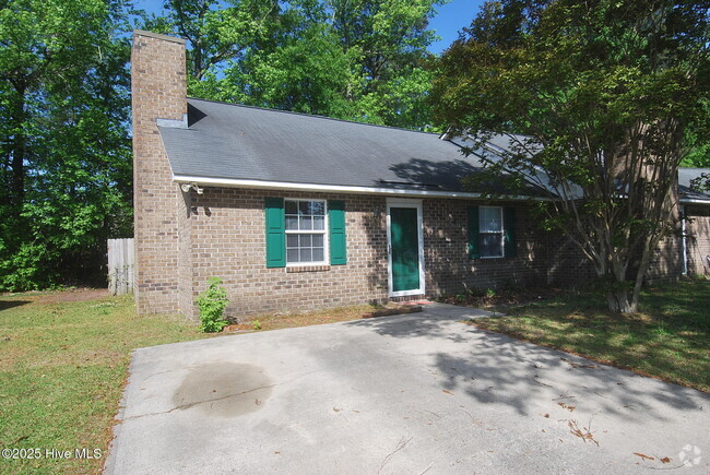 Building Photo - 1110 Holden Dr Rental