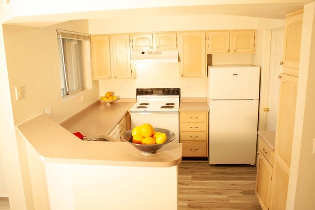 Photo - 740 Copper Ln Unit 204