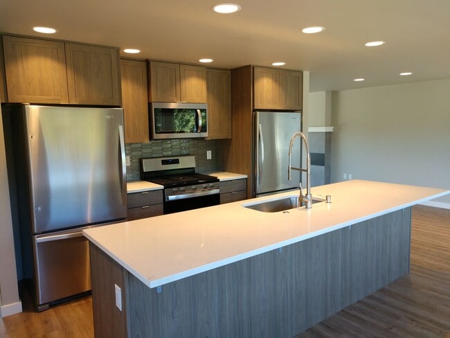 Photo - 2235 Electric Ave