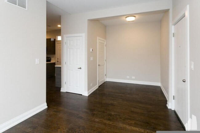 Photo - 1 bedroom in Chicago IL 60647 Unit 2E