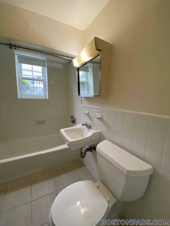 Photo - 4 Brattle Dr Unidad 6