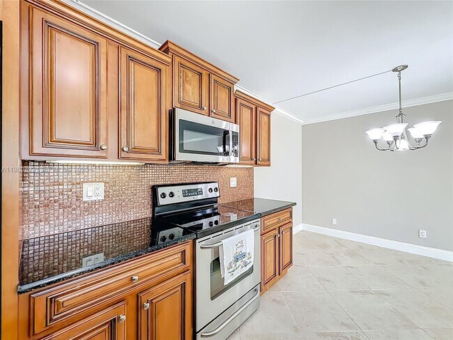 Photo - 1350 River Reach Dr Unit 118