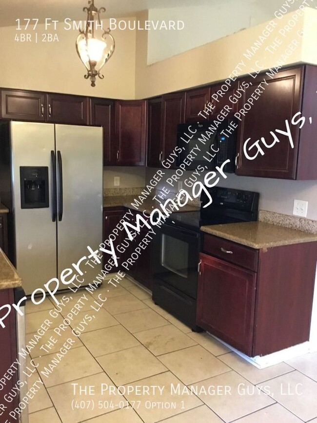 Photo - 177 Fort Smith Blvd