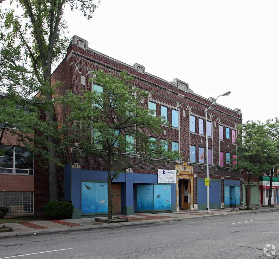 Photo - Chalmers Square - Building 2 Apartments