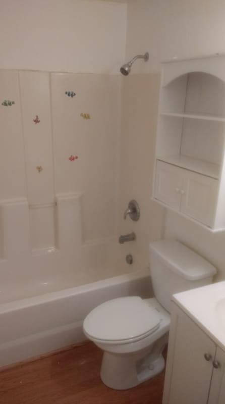 Photo - 445 Chamberlain Ave