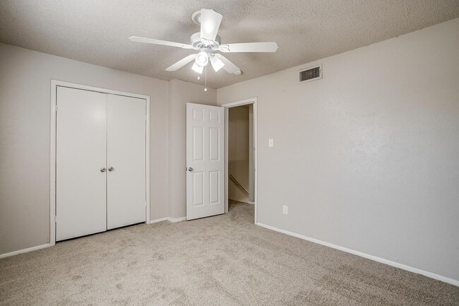Photo - COMPLETELY Remodeled!! Unit 105 SE Gardens Blvd 111