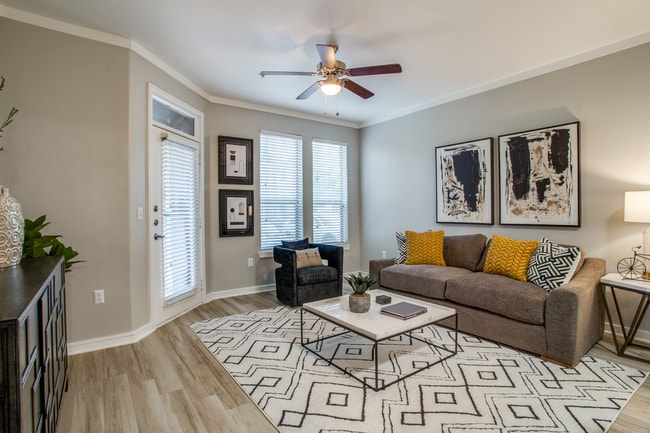 Photo - The Franklin at Samuels Ave