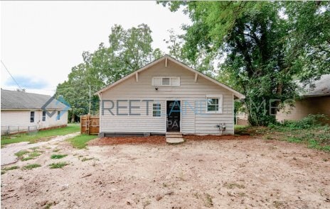 Photo - 605 S Lee St