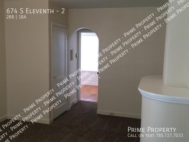 674 S Eleventh-2