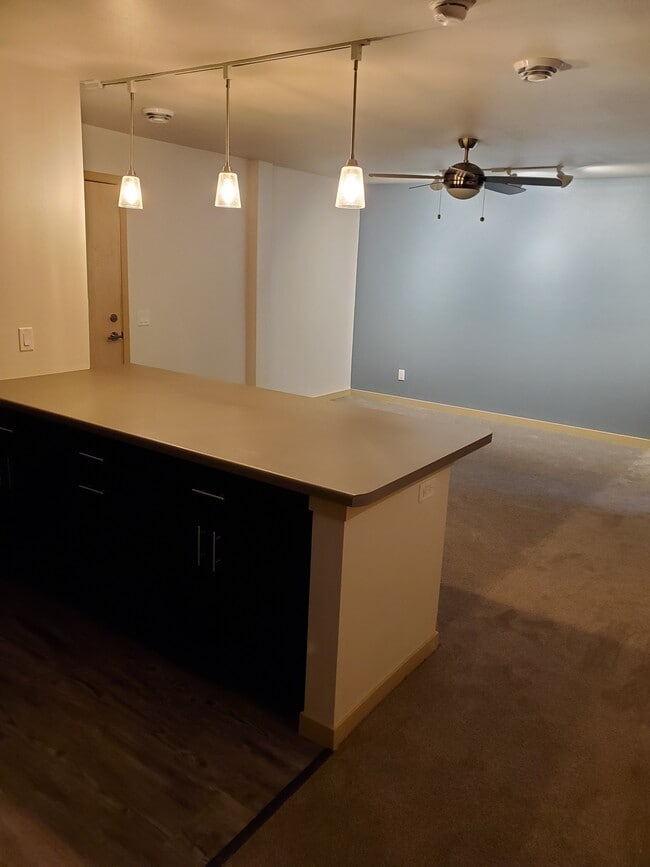 Photo - Oak Tree Apartments