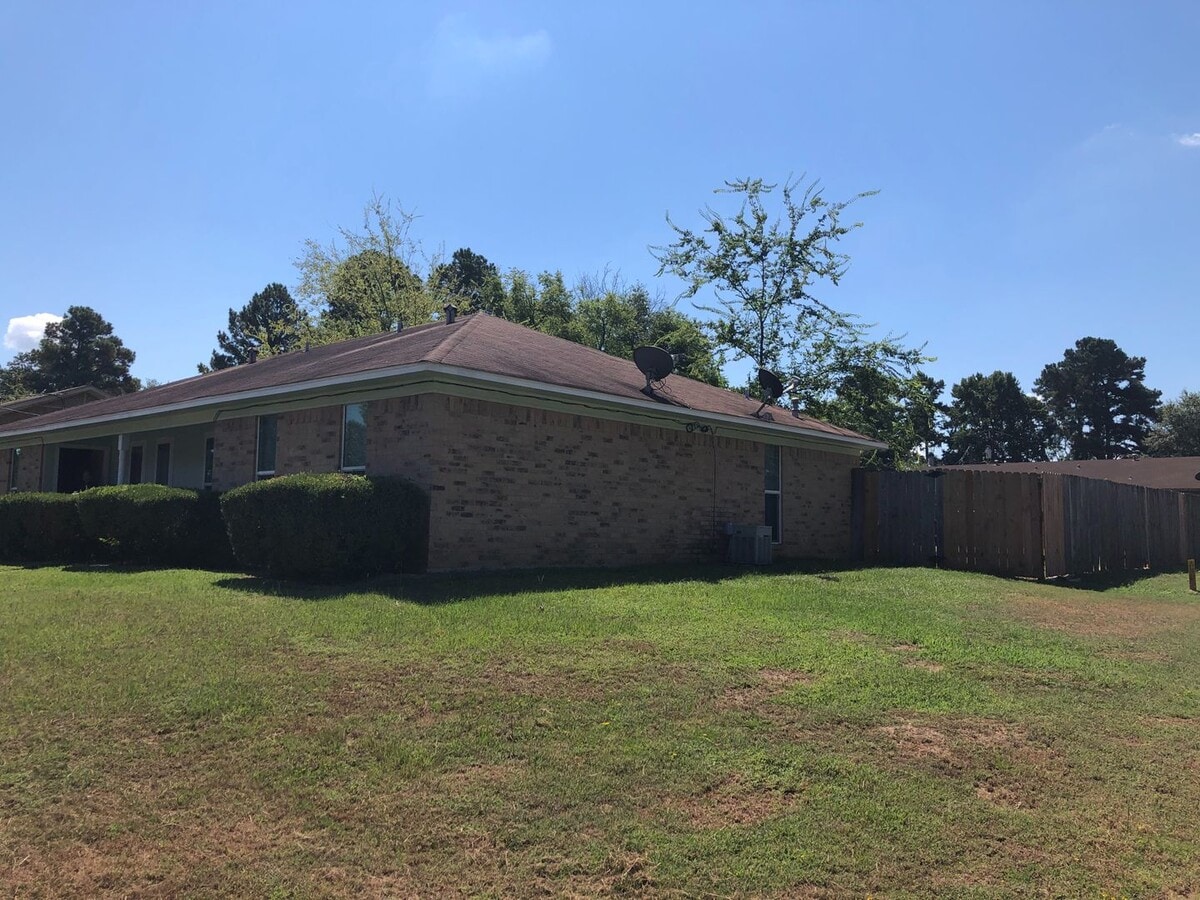 Photo - 318 Nikki Dr Apartment Unit 318 A