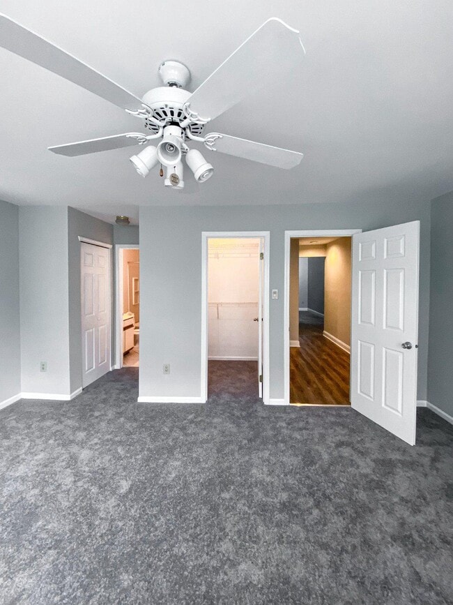 Photo - 60 Summit Ct